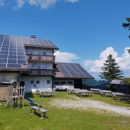 Planinski Dom Vrhe Hotel Trbovlje Buitenkant foto